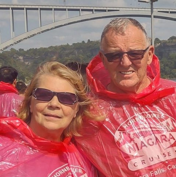 Meet the Posher Other - Meet your Posher, Traci